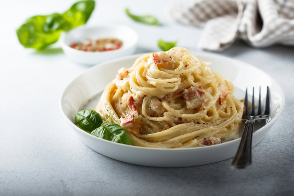Spaghetti carbonara with pancetta