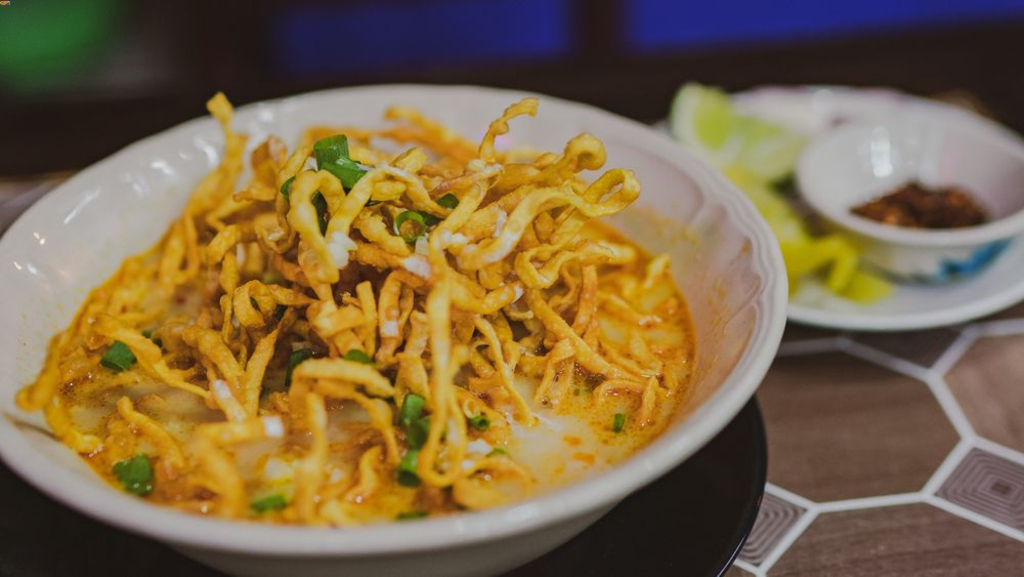 Chou blanc sauté au curcuma