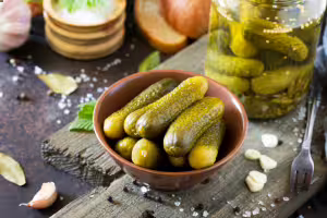 Pickle in vinegar