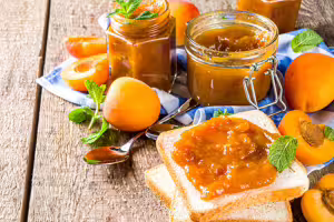 Vanilla flavored apricot jam