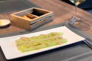 Leeks with vinaigrette