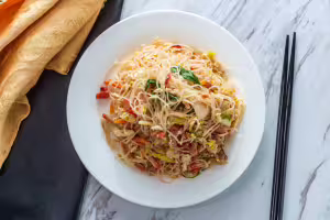Rice vermicelli with green onions