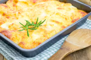 Cheese salsify gratin