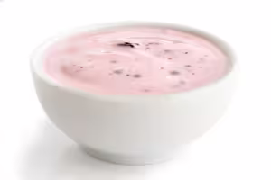 Yogurt with red fruits