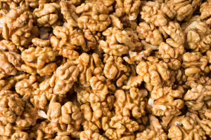Walnut kernels